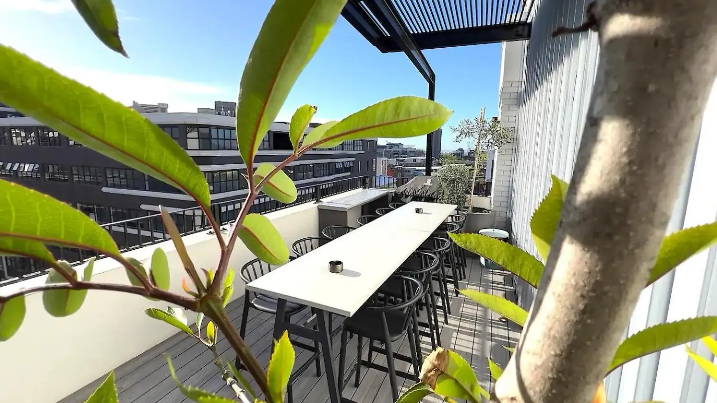 Apartment Luxury Tiny Home / Co_Living / City Views Cape Town